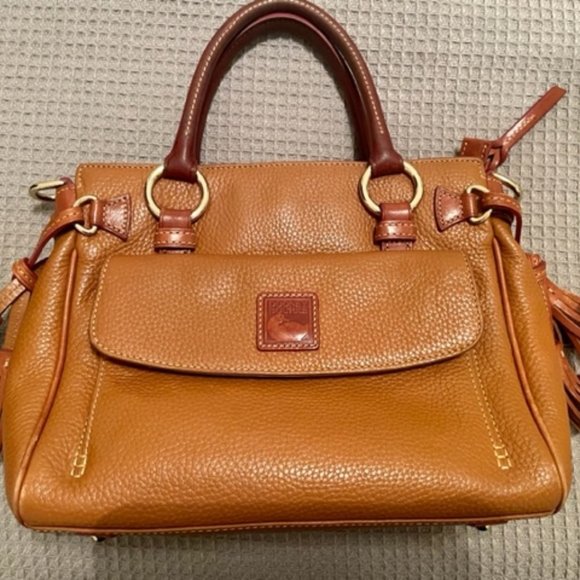 Dooney & Bourke Brown Tan Camel Natural Leather Satchel Purse Bag Red Lining Key - Picture 2 of 14
